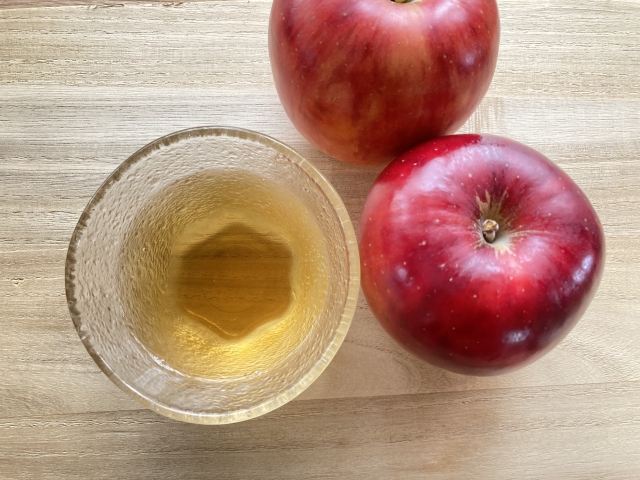 リンゴ酢